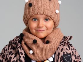 Комплект трикотажный для девочек: шапка, снуд