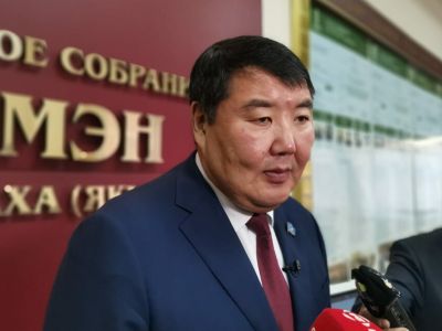 51 решение приняли депутаты Якутии на XIV пленарном заседании