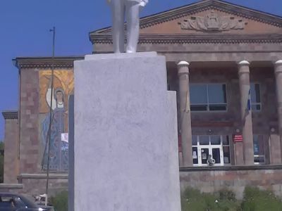 Памятник В.И. Ленину