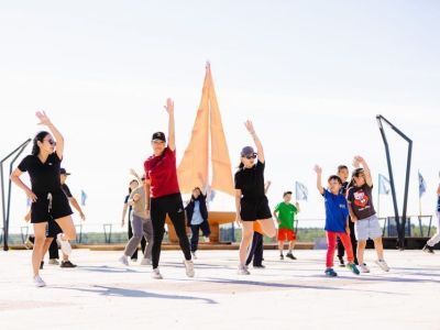 Ко Дню российской молодежи жители Якутии запустили флешмобы и утренние зарядки