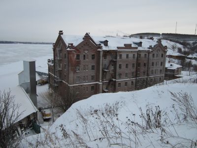 Здание  паровой  мельницы Торгового дома "И.П.Оконишников и сыновья"