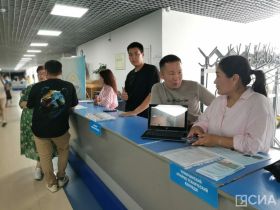 Более 300 абитуриентов посетили приемную кампанию «Старт в карьеру» в Якутске