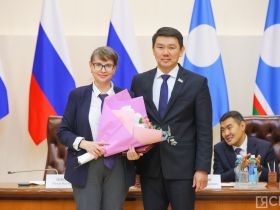 В День российской печати журналистам Якутии вручили награды