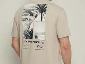 Футболка свободного силуэта с принтом