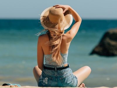 Названы самые популярные виды туризма у россиян