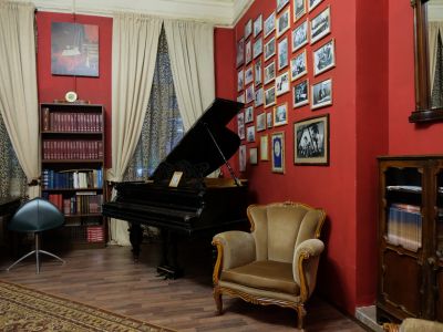 Экскурсия в особняк Шрёдера + концерт «На грани музыки и чувств»