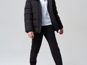 Куртка текстильная с полиуретановым покрытием для девочек