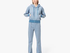 Женские расклешенные спортивные брюки Lacoste с монограммой