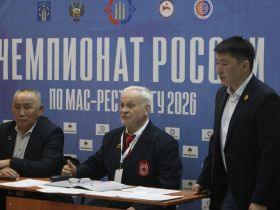 Мас-рестлеры из 30 регионов заявились на чемпионат России