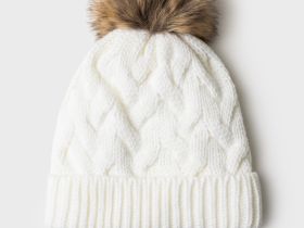 Шапка трикотажная для девочек