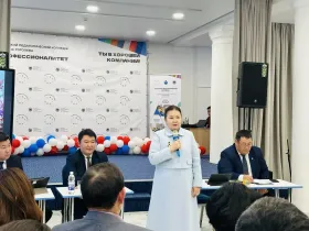 Руководство Минобрнауки Якутии встретилось с учителями республики