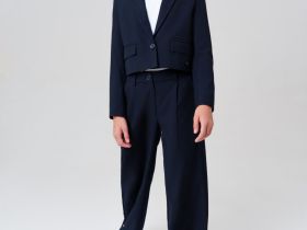 Костюм текстильный для девочек: брюки, пиджак