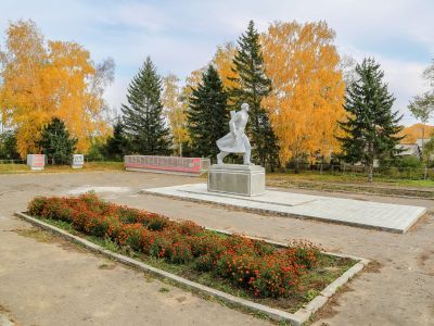 Мемориальный комплекс воинам, погибшим в годы Великой Отечественной войны (1941-1945 гг.)