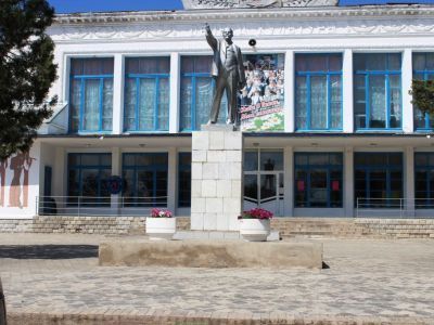 Памятник В.И. Ленину