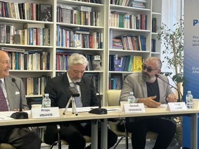 Секретарь СЖР Тимур Шафир принял участие в церемонии награждения победителей и финалистов Конкурса молодых журналистов-международников