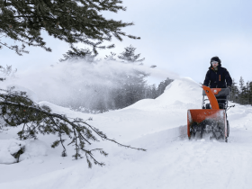 Снегоуборщик HUSQVARNA ST 124