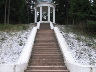 Лестница в парке