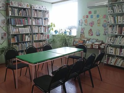 Библиотека п. Терского