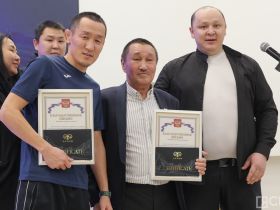 В школе имени Михаила Николаева в Якутске открыли зал борьбы