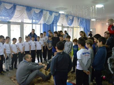 Павел Дудаков в Раздольном провел турнир по мас-рестлингу памяти друга. 