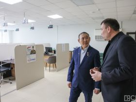Герой России посетил якутский филиал фонда «Защитники Отечества»