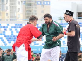 Стали известны победители соревнований по мас-рестлингу и борьбе корэш на Сабантуе