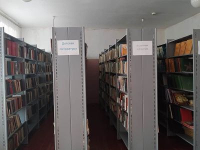 Библиотека семейного чтения с. Широкий Карамыш