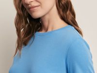 Футболка приталенного силуэта