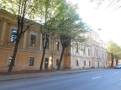 Гербарий и библиотека