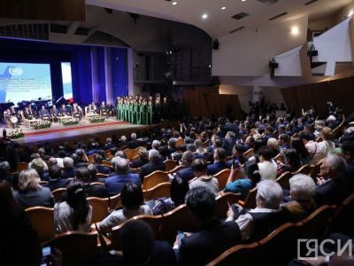 Гарант стабильности и общественного согласия: республиканскому парламенту исполнилось 30 лет