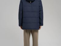 Утепленное полупальто с накладными карманами и капюшоном