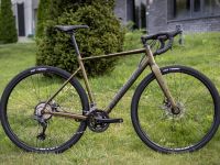 Шоссейный велосипед Atom Tundra LTD, год 2024, цвет Серый-Черный, ростовка 22