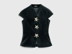 Бархатный жилет, Черный