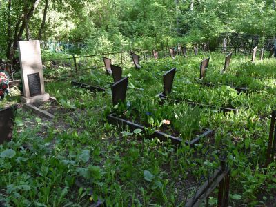 Захоронение шахтеров шахты "Северная", погибших в результате аварии в 1948 году