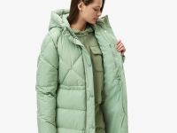 Женская парка Lacoste с капюшоном