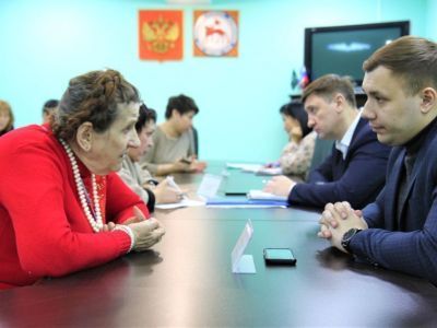 Социальные службы Мирнинского района  завершают год Днями открытых дверей