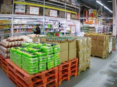 Власти Якутии направили 300 млн рублей на поддержку предприятий оптовой торговли