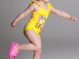 Фуфайка трикотажная для женщин (футболка)