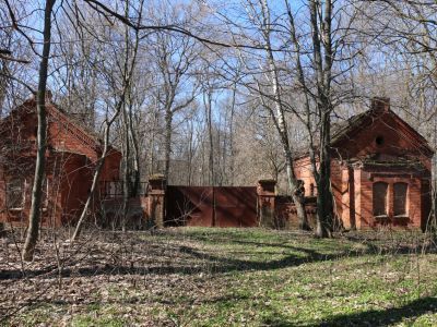 Сторожка у восточных ворот (северная)