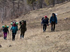 К древним вулканам Туймаады. Молотовская Падь, наскальные рисунки Туймаады