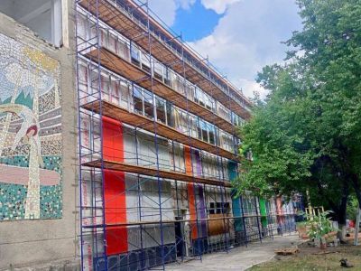 Специалисты из Якутии в Докучаевске основные усилия сосредоточили на восстановлении жилых домов