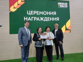 Две агрошколы Хангаласского улуса отмечены медалями на всероссийской выставке «Золотая осень»