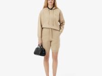 Небольшая женская сумка через плечо Lacoste