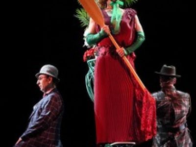 Здравствуйте, я ваша тетя!