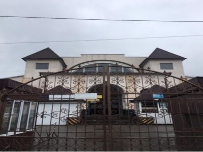 Здание Нижнего рынка