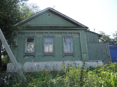 Дoм, гдe в 1941 - 1943 гг. жил пиcaтeль Фeдин K.A.