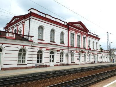 Здание вокзала ж/д станции Новочеркасск