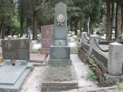 Могила генерал-майора инженерно-артиллерийской службы М.М.Жеваника