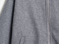 Бомбер, Серый