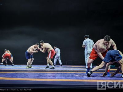 Абсолютные чемпионы Якутии по хапсагаю получат по 100 тысяч рублей